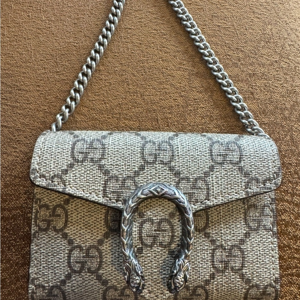 Authentic GUCCI GG Supreme Monogram Dionysus Coin Purse in Taupe - Picture 3 of 8